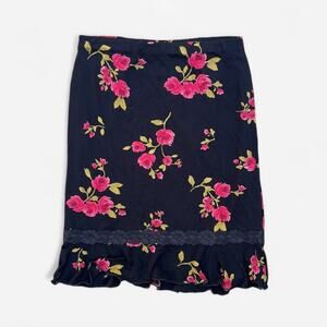 Guess Collection Vintage 90s/Y2K Floral Knee Length Skirt